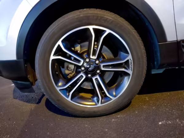 2015 Ford Explorer Sport — photo 6