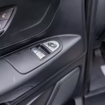 2020 Mercedes-Benz Metris Weekender — photo 19