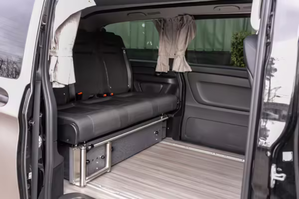 2020 Mercedes-Benz Metris Weekender — photo 31