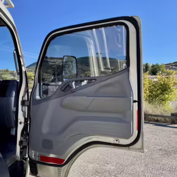 2007 Mitsubishi Fuso Canter 4×4 — photo 38