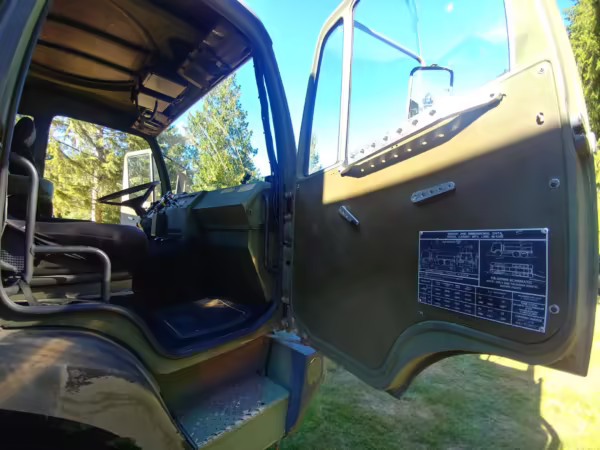 1997 Stewart & Stevenson M1087 FMTV — photo 60