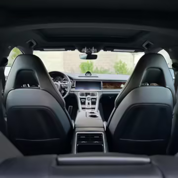2023 Porsche Panamera Turbo S E-Hybrid — photo 36