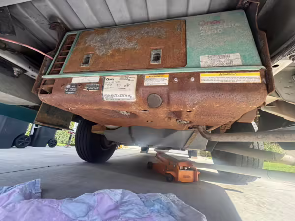2000 Dodge Ram Van B3500 — photo 90