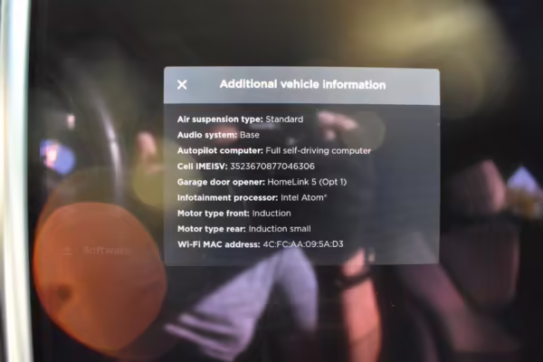 2017 Tesla Model S 75D — photo 41