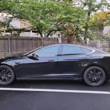 2017 Tesla Model S 75D — photo 43
