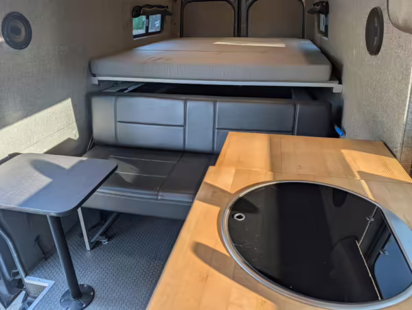 2017 Mercedes-Benz Sprinter 2500 4×4 — photo 49