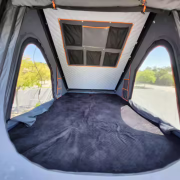 2022 Ford E-Transit 350 — photo 23