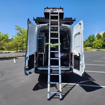 2022 Ford E-Transit 350 — photo 66