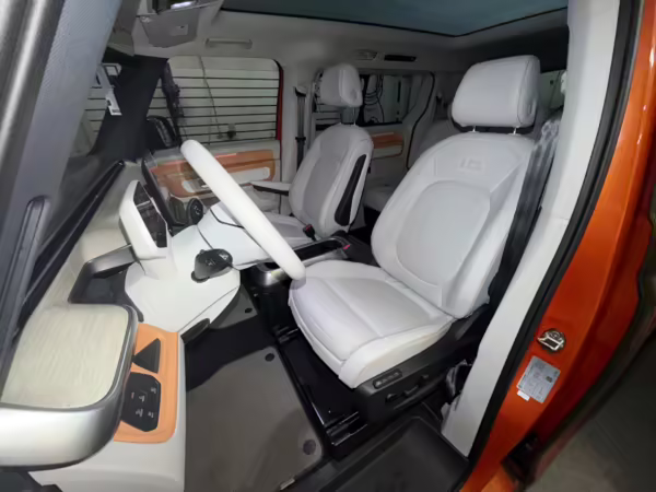 2025 Volkswagen ID. Buzz 1st Edition — photo 30