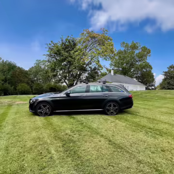 2021 Mercedes-Benz E450 4Matic All-Terrain — photo 2
