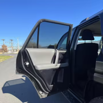 2011 Toyota 4Runner SR5 4×4 — photo 46
