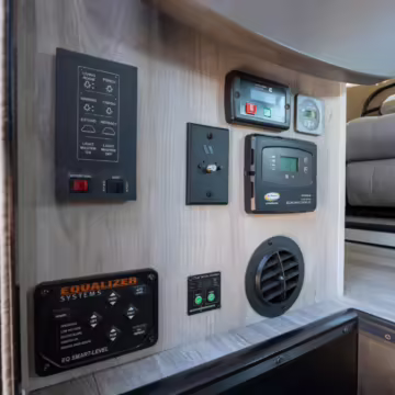 2023 Mercedes-Benz Sprinter 3500XD Isata 3 Series — photo 73