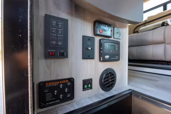 2023 Mercedes-Benz Sprinter 3500XD Isata 3 Series — photo 73