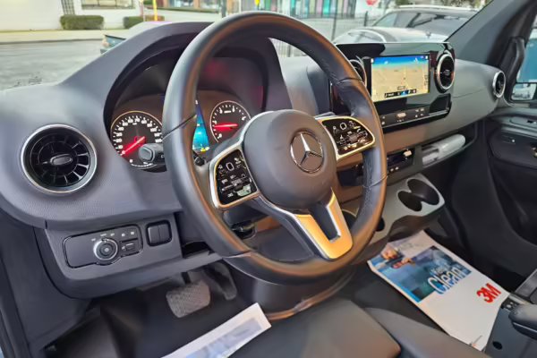 2022 Mercedes-Benz Sprinter 2500 4×4 — photo 35