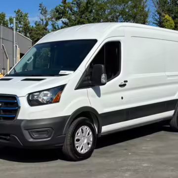 2022 Ford E-Transit 350