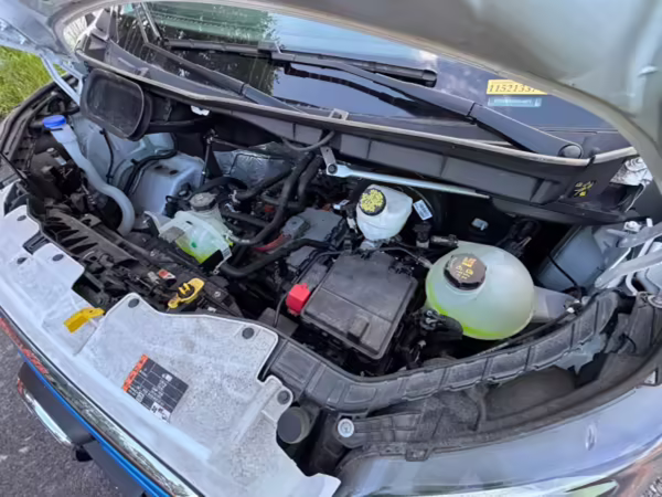 2022 Ford E-Transit 350 — photo 27