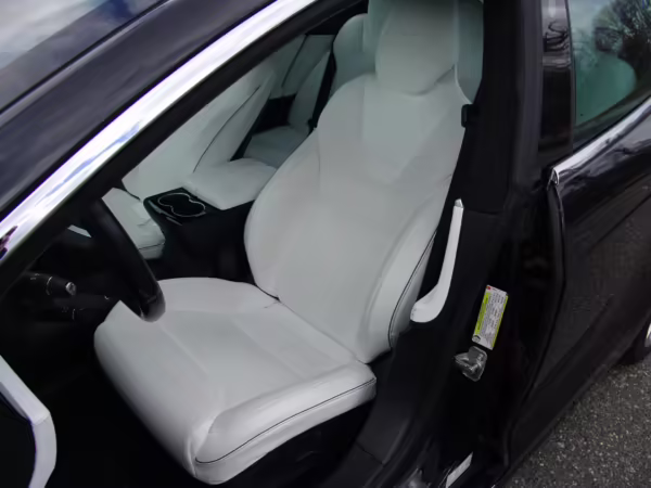 2016 Tesla Model S 90D — photo 20