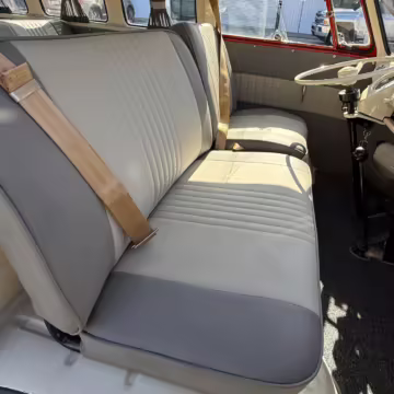 1975 Volkswagen Bus — photo 24