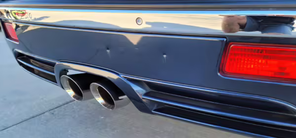 2009 Jeep Grand Cherokee SRT8 — photo 4
