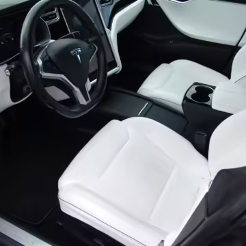 2016 Tesla Model S 90D — photo 18