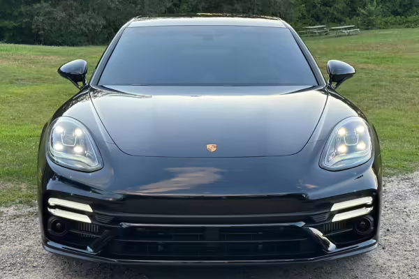 2023 Porsche Panamera Turbo S E-Hybrid — photo 68