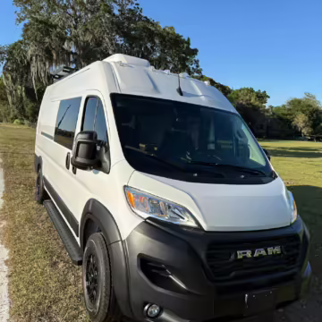 2024 Ram Promaster Cargo 3500 Extended High Roof — photo 11