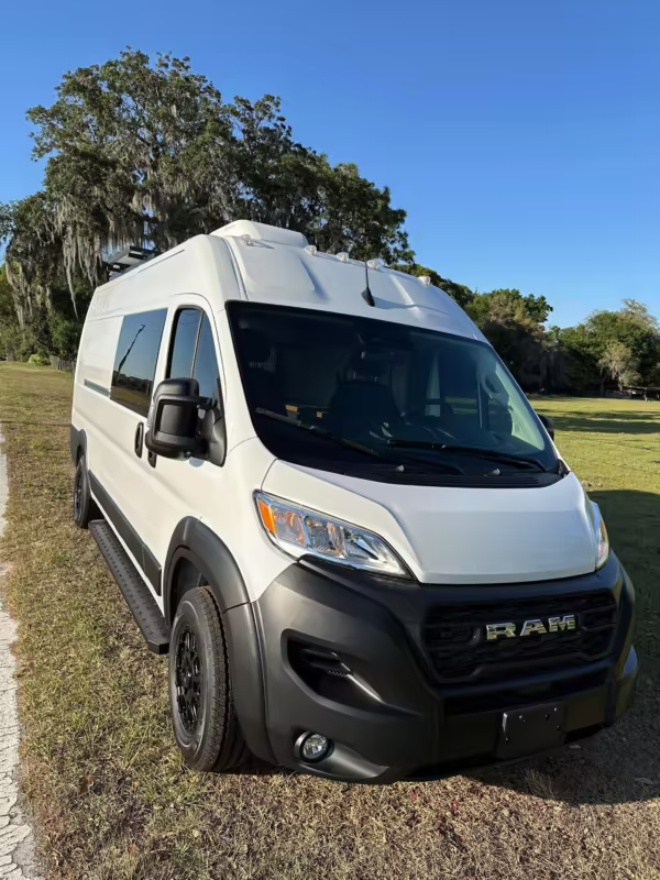 2024 Ram Promaster Cargo 3500 Extended High Roof — photo 11