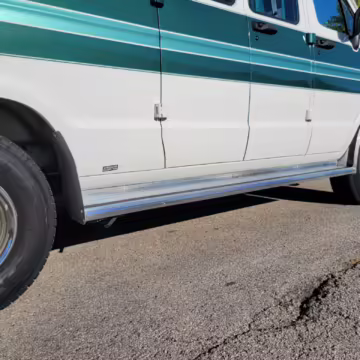1996 Dodge Ram Van B3500 — photo 2