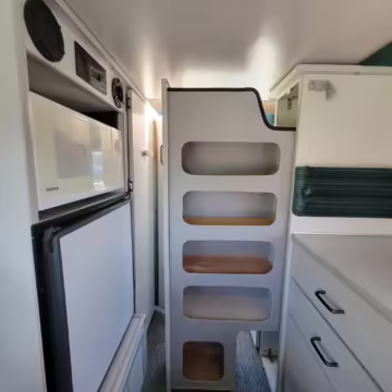 1996 Dodge Ram Van B3500 — photo 31