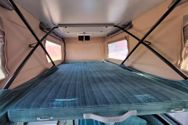 1996 Dodge Ram Van B3500 — photo 45