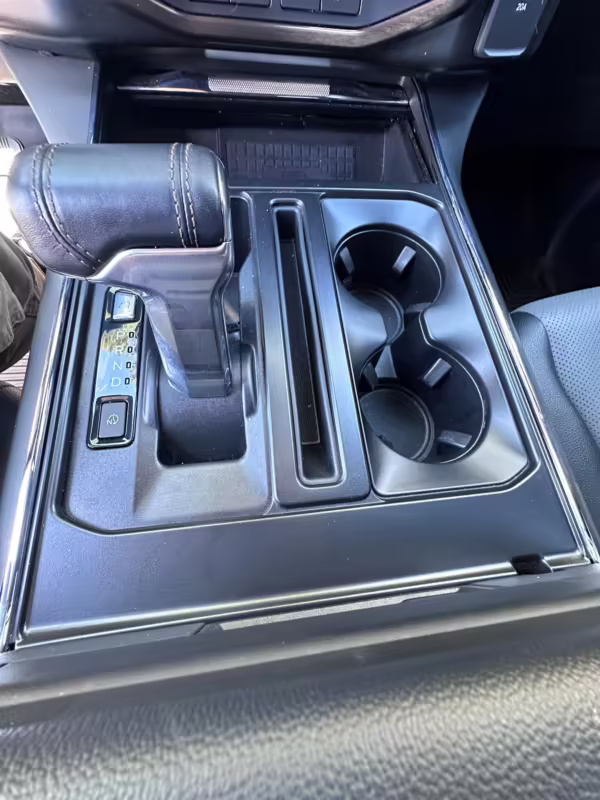 2022 Ford F-150 Lightning Lariat — photo 128