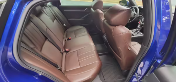2019 Honda Accord — photo 20