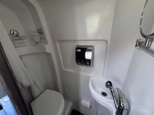2015 Mercedes-Benz Sprinter 3500 Airstream Interstate — photo 70