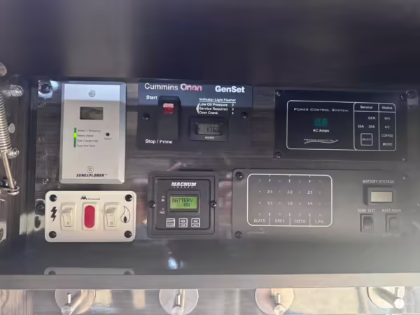 2015 Mercedes-Benz Sprinter 3500 Airstream Interstate — photo 69