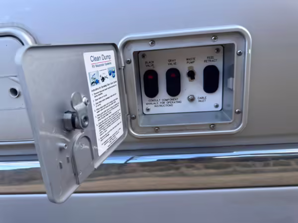 2015 Mercedes-Benz Sprinter 3500 Airstream Interstate — photo 111