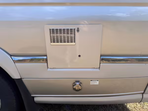 2015 Mercedes-Benz Sprinter 3500 Airstream Interstate — photo 91