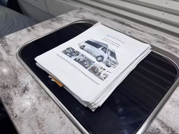 2015 Mercedes-Benz Sprinter 3500 Airstream Interstate — photo 16