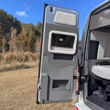 2015 Mercedes-Benz Sprinter 3500 Airstream Interstate — photo 48