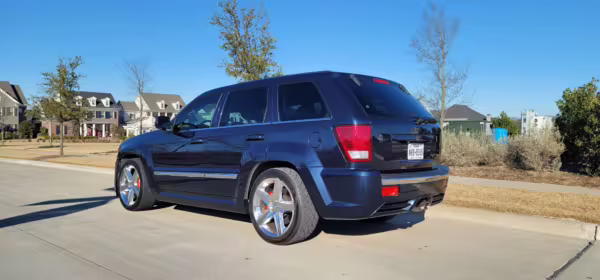 2009 Jeep Grand Cherokee SRT8 — photo 9
