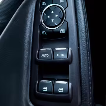 2015 Ford Explorer Sport — photo 31