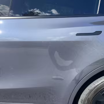 2022 Tesla Model Y Long Range AWD — photo 16