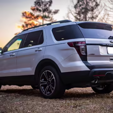 2015 Ford Explorer Sport — photo 12