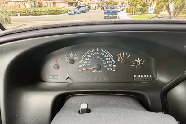 2000 Dodge Ram Van B3500 — photo 50