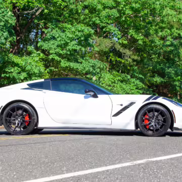 2015 Chevrolet Corvette Stingray Z51 Coupe — photo 24