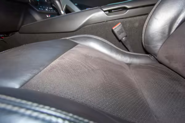2015 Chevrolet Corvette Stingray Z51 Coupe — photo 51