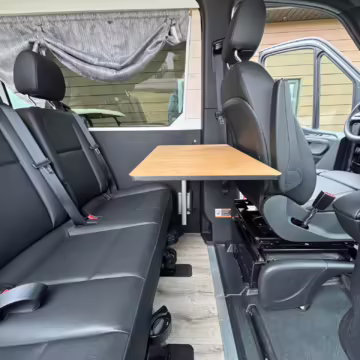 2020 Mercedes-Benz Sprinter 2500 — photo 32