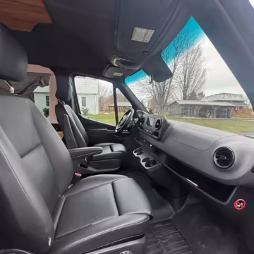 2020 Mercedes-Benz Sprinter 2500 — photo 34