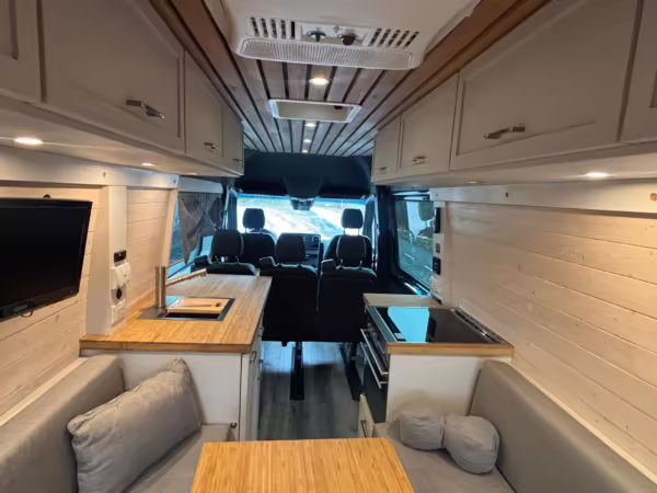 2020 Mercedes-Benz Sprinter 2500 — photo 44