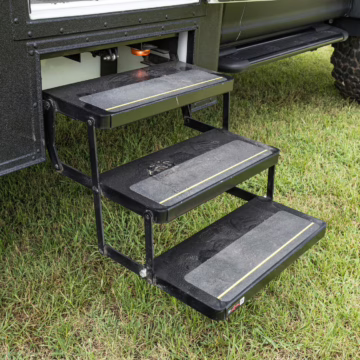 2017 Ford F-550 Super Duty XLT 4×4 Grid Camper — photo 18