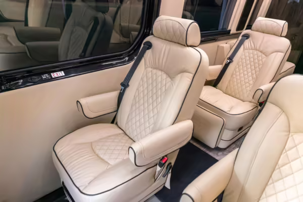 2023 Mercedes-Benz Sprinter 3500XD Ultimate Toys Coach — photo 24